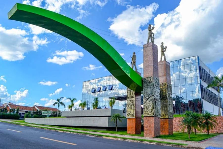 Prefeitura de Ibaté combate Fake News da vinda da Receita Federal no Paço Municipal