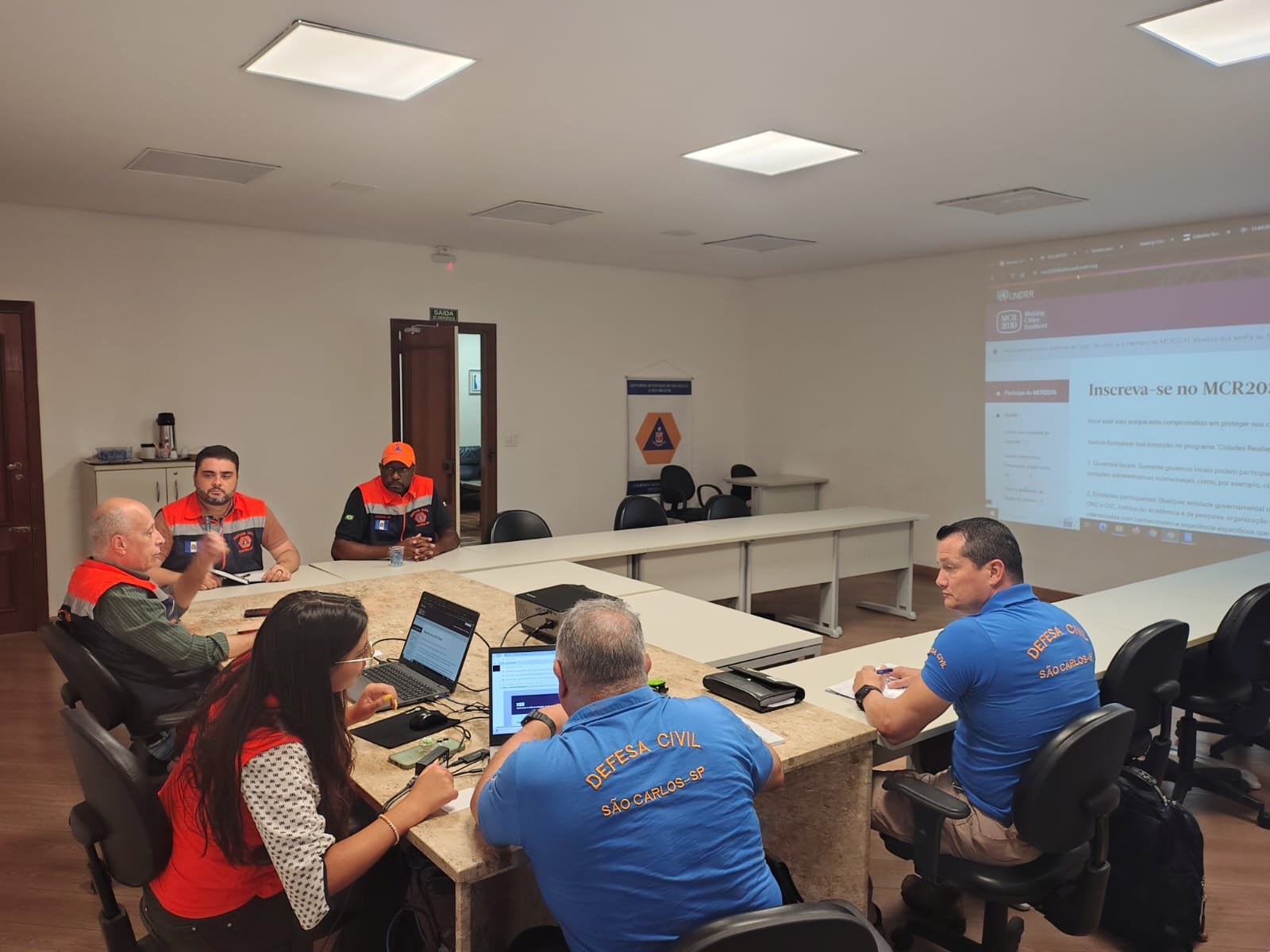 Defesa civil de São Carlos adere a iniciativa internacional e avança na aplicação da scorecard de resiliência