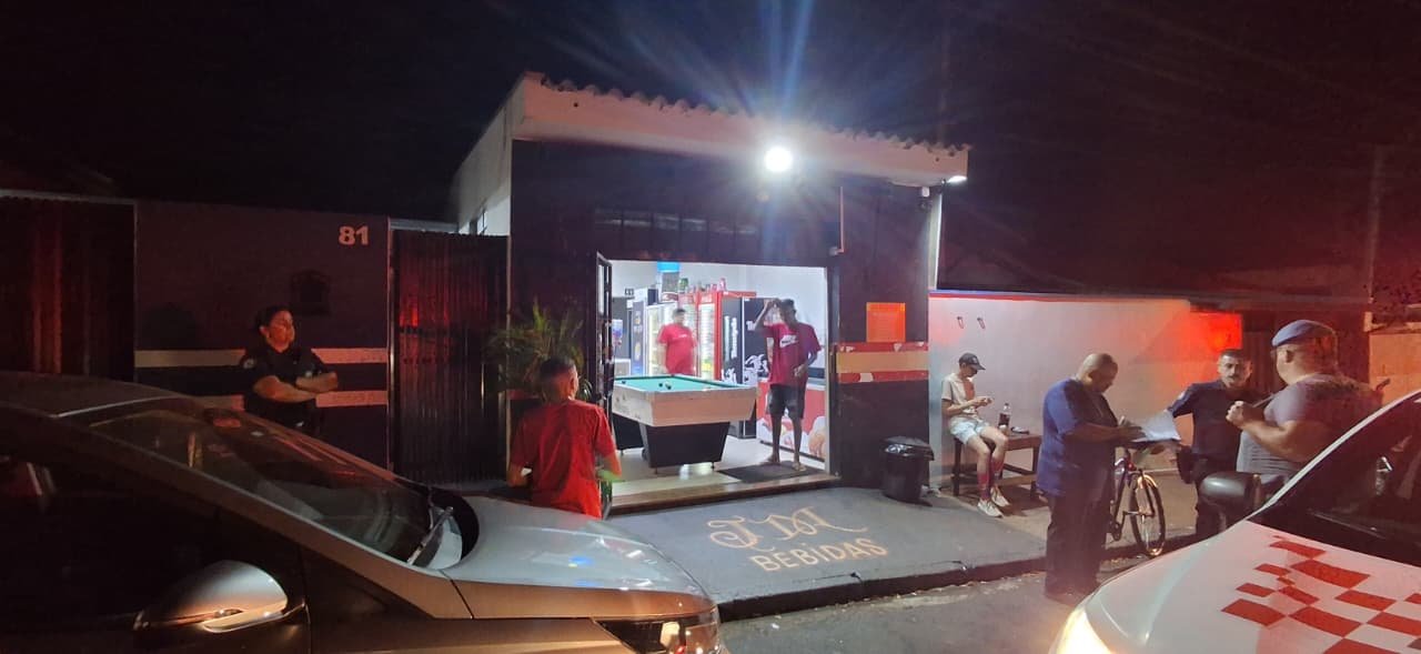 Operação do GGIM mobiliza forças de segurança e fiscalização para coibir irregularidades em bares