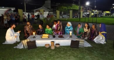 Fé e emoção marcaram a noite da Sexta-feira Santa em Ibaté