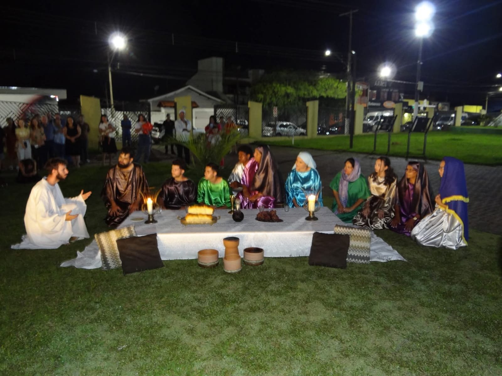 Fé e emoção marcaram a noite da Sexta-feira Santa em Ibaté