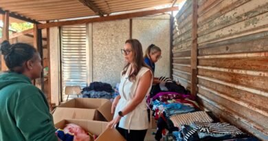 Fundo Social leva bazar itinerante à Ocupação em Busca de uma Morada