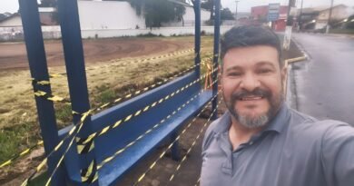 Val Construtor tem indicação atendida e prefeitura instala novo ponto de ônibus em Ibaté