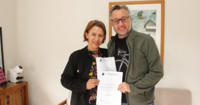 Deputado João Cury destina R$ 400 mil para a Saúde de Ibaté por meio da vereadora Ivani do Cruzado Deputado João Cury destina R$ 400 mil para a Saúde de Ibaté por meio da vereadora Ivani do Cruzado