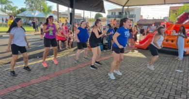Prefeitura de Ibaté realiza Aulão Especial de Zumba e Ritbox em comemoração ao Dia das Mães neste sábado