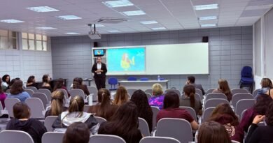 Secretaria Municipal de saúde participa do XV simpósio de enfermagem da UNICEP