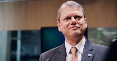 Governador Tarcísio de Freitas inaugura Centro Oncológico da Santa Casa de São Carlos nesta quinta-feira Governador Tarcísio de Freitas inaugura Centro Oncológico da Santa Casa de São Carlos nesta quinta-feira