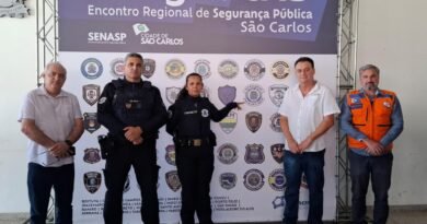 Secretários municipais e integrantes da Segurança Pública de Ibaté participam de encontro regional em São Carlos