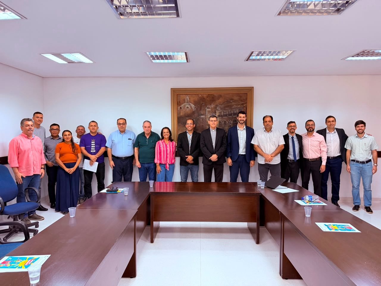 Prefeitura reúne lideranças religiosas para fortalecer ações de proteção às famílias