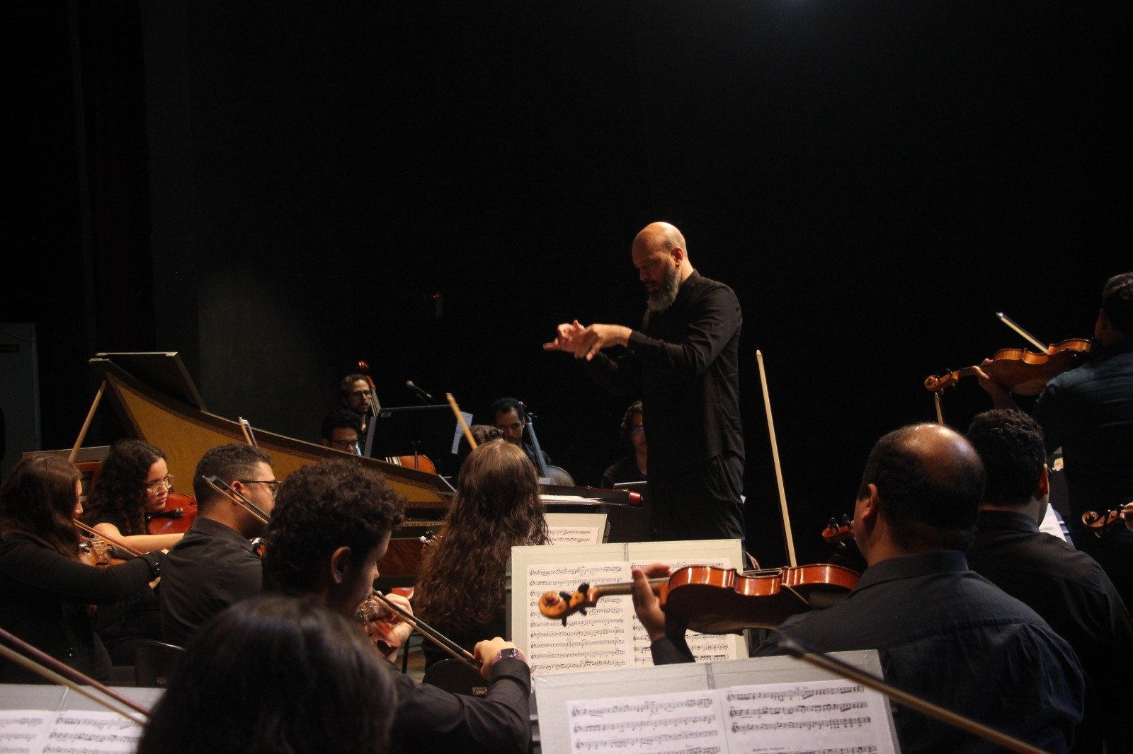 USP filarmônica apresenta concerto gratuito com obras de Mozart e Chostakóvitch