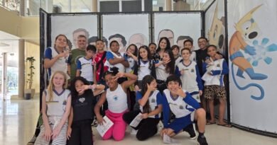 Alunos da EMEB Janete Lia visitam exposição sobre mecânica quântica